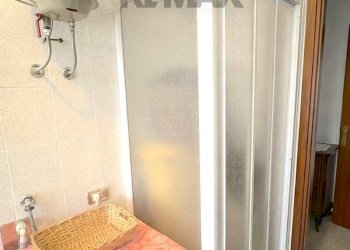 Lavanderia - Three-room apartment VIA MULINO VECCHIO
 
43, Cerano - photo 22