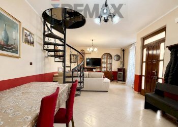 Sala da pranzo - Casa semi indipendente VIA SAN BARTOLOMEO
 
32, Cassolnovo - foto 1
