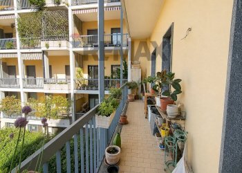 Balcone - Two-room apartment Via Solferino
 
2, Novara - photo 5