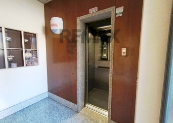 Ricezione / Lobby - Two-room apartment Via Solferino
 
2, Novara - photo 14