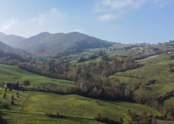 Vista delle montagne - Semi-detached house Via Silvani
 
24, Vernasca - photo 7
