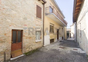 Edificio all\'aperto - Semi-detached house Via Silvani
 
24, Vernasca - photo 30