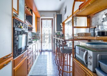 Cucina - Quadrilocale Via Milano
 
125, Garbagnate Milanese - foto 9