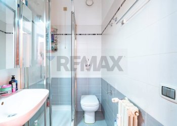 Bagno - Quadrilocale Via Milano
 
125, Garbagnate Milanese - foto 14