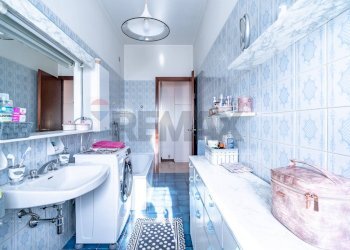Bagno - Quadrilocale Via Milano
 
125, Garbagnate Milanese - foto 28
