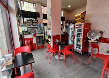 Sala da pranzo - Commercial Activity via Carlo Imbonati
 
89, Milano - photo 1