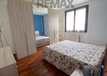 Camera / camera da letto - Two-room apartment Via Puccini
 
1, Cesate - photo 15
