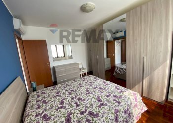 Camera / camera da letto - Two-room apartment Via Puccini
 
1, Cesate - photo 19