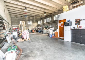 Parcheggio - Shed VIA SETTEMBRINI
 
25, Lainate - photo 9