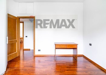 Stanza vuota - Semi-detached house VIA BANFI
 
15, Garbagnate Milanese - photo 23