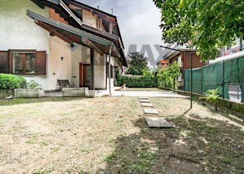 Casa all\'aperto - Semi-detached house VIA BANFI
 
15, Garbagnate Milanese - photo 41