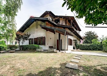 Casa all\'aperto - Semi-detached house VIA BANFI
 
15, Garbagnate Milanese - photo 44