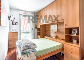 Camera / camera da letto - Villa a Schiera VIA PAGANINI
 
35, Caronno Pertusella - foto 15