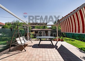 Terrazza - Villa a Schiera VIA PAGANINI
 
35, Caronno Pertusella - foto 35