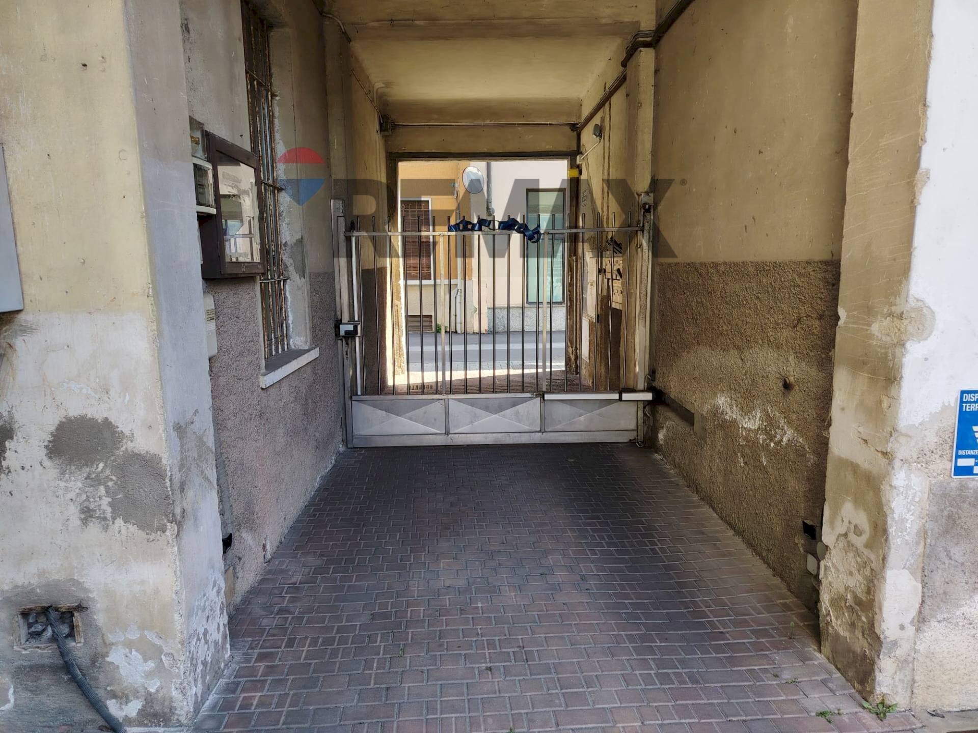 Non correlato - Three-room apartment VIA DURINI
 
36, Gorla Minore - photo 3