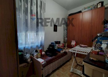 Camera / camera da letto - Three-room apartment VIA DURINI
 
36, Gorla Minore - photo 16