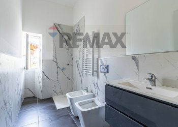 Bagno - Bilocale via papa urbano III
 
7, Inverigo - foto 22