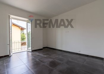 Stanza vuota - Bilocale via papa urbano III
 
7, Inverigo - foto 11