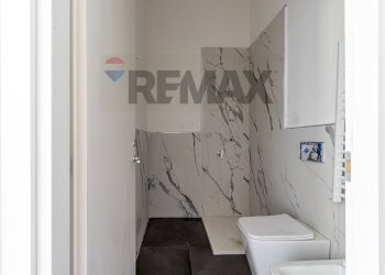 Bagno - Bilocale via papa urbano III
 
7, Inverigo - foto 17