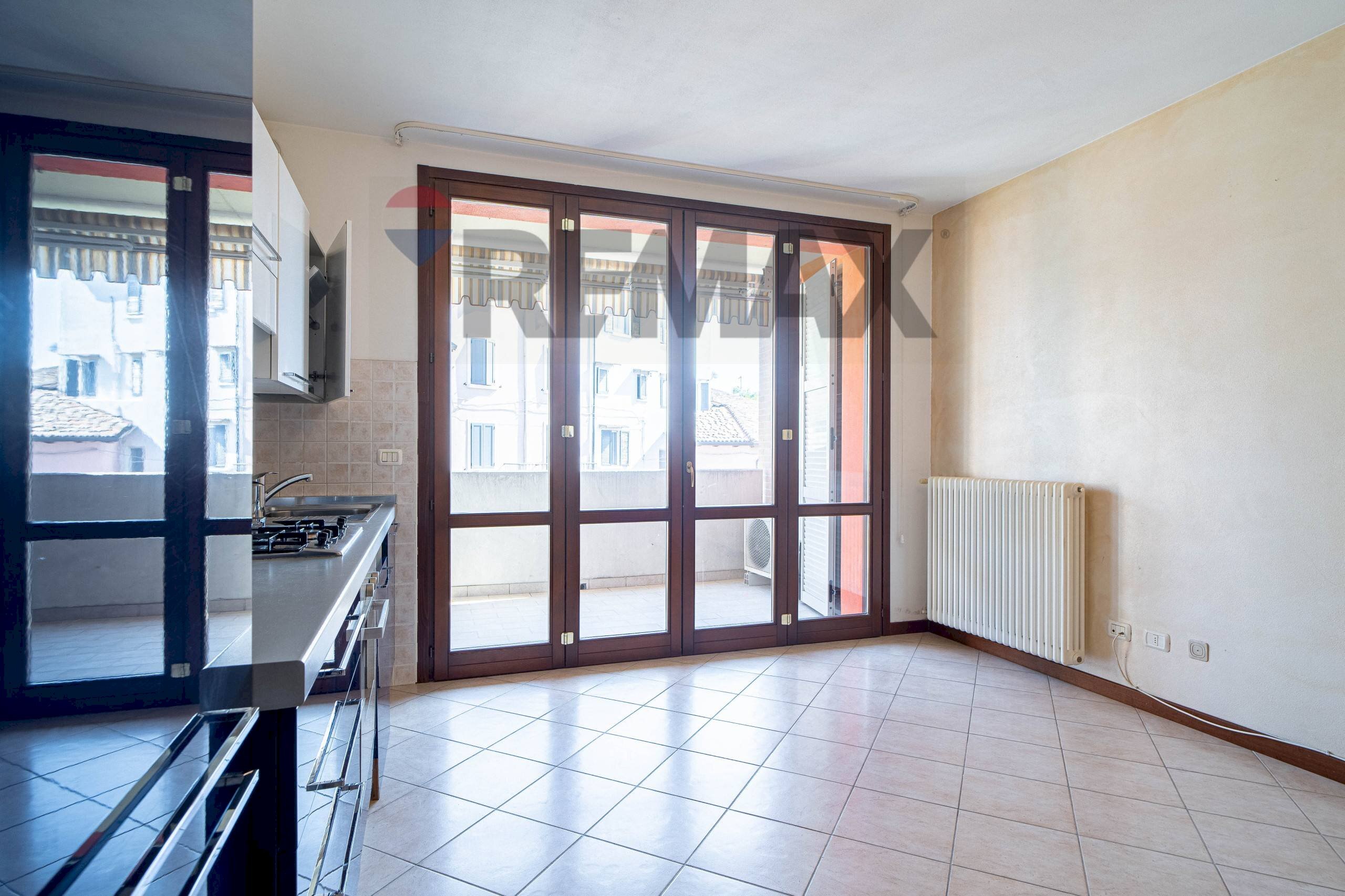Cucina - Trilocale via nando pesci
 
26, Medesano - foto 2