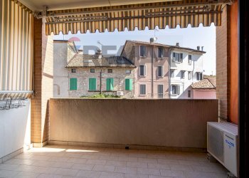 Balcone - Trilocale via nando pesci
 
26, Medesano - foto 6