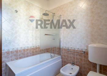 Bagno - Trilocale via nando pesci
 
26, Medesano - foto 19