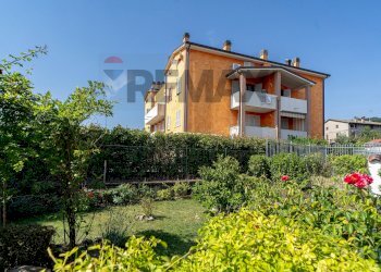 Casa all\'aperto - Trilocale via nando pesci
 
26, Medesano - foto 22