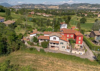 Casa all\'aperto - Casa semi indipendente Strada Torregiani
 
35, Collecchio - foto 8