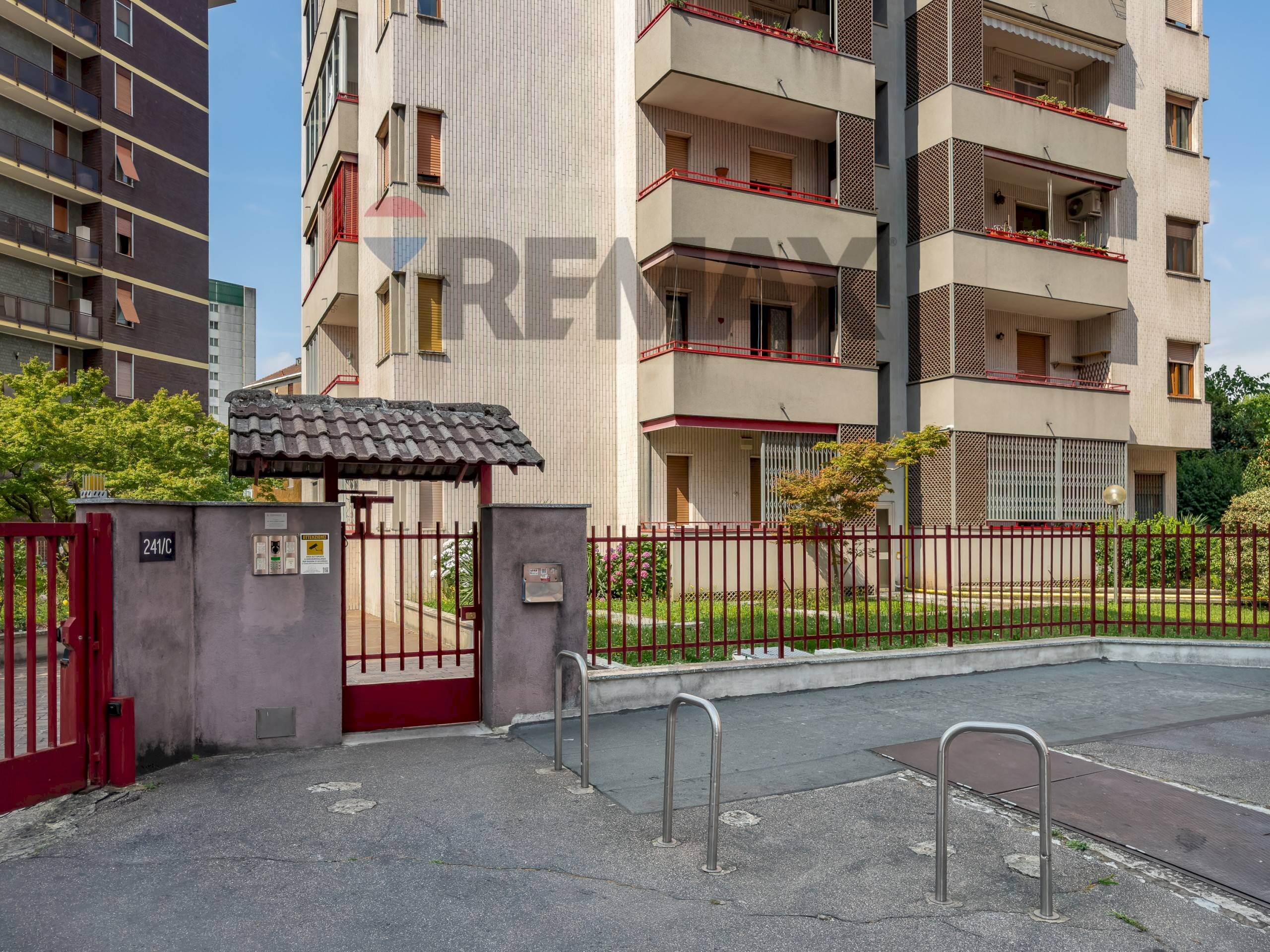 Edificio all\'aperto - Trilocale Via Leopardi
241/C, Sesto San Giovanni - foto 2