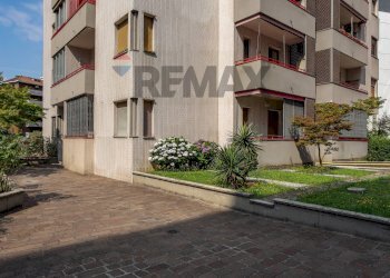 Edificio all\'aperto - Trilocale Via Leopardi
 
241/C, Sesto San Giovanni - foto 4
