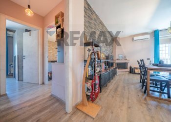 Sala da pranzo - Trilocale Via Tagliamento
20, Guidonia Montecelio - foto 9