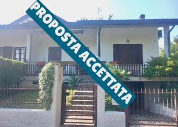 Foto 1 - Villa a Schiera via XXV Aprile
 
19, Vaiano Cremasco - foto 1
