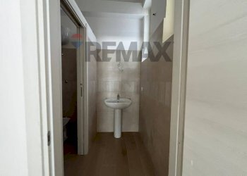Bagno - Negozio via Bartolo Longo
126, Napoli - foto 14