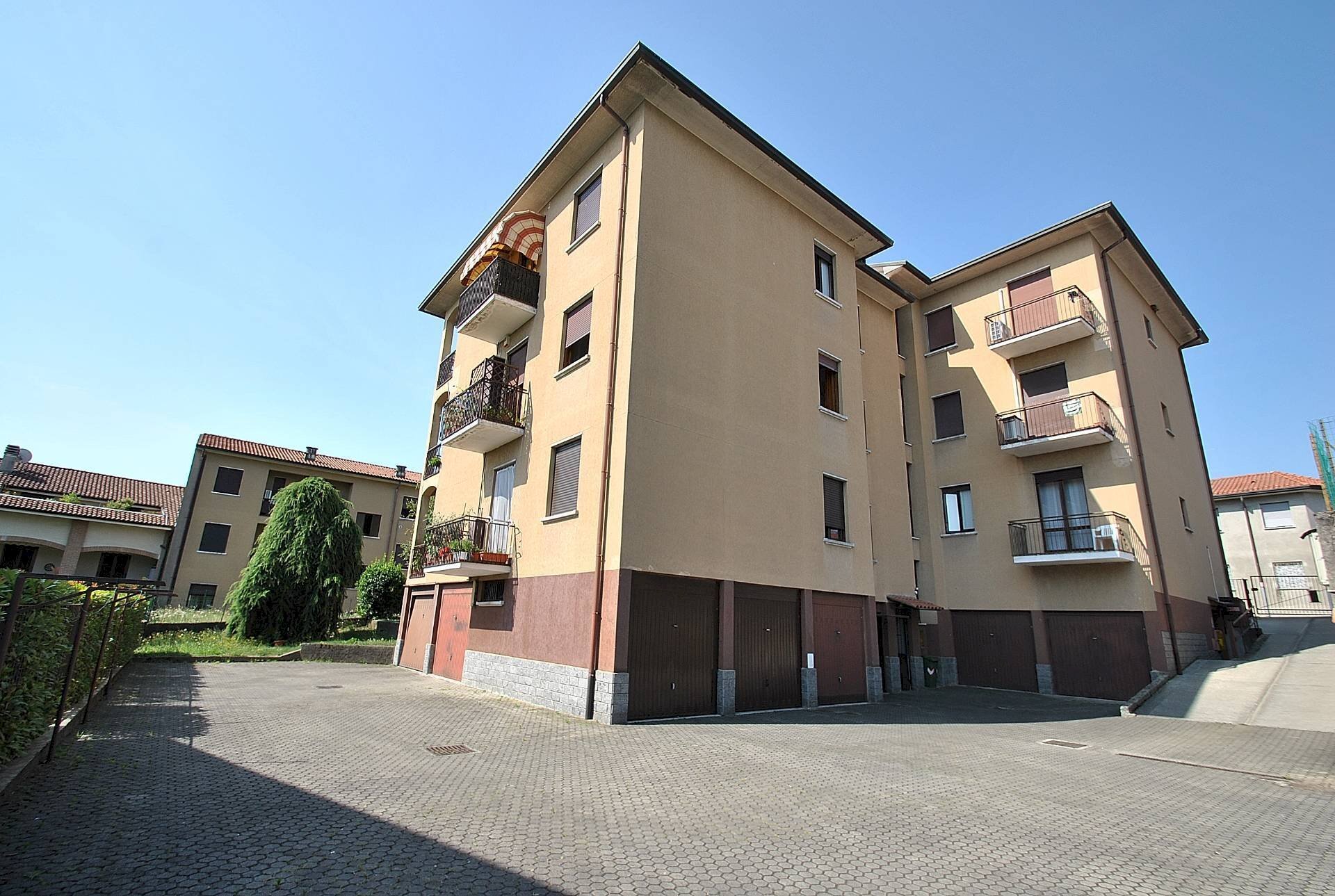 Foto 2 - Three-room apartment Via Villanova
 
4, Vimercate - photo 2