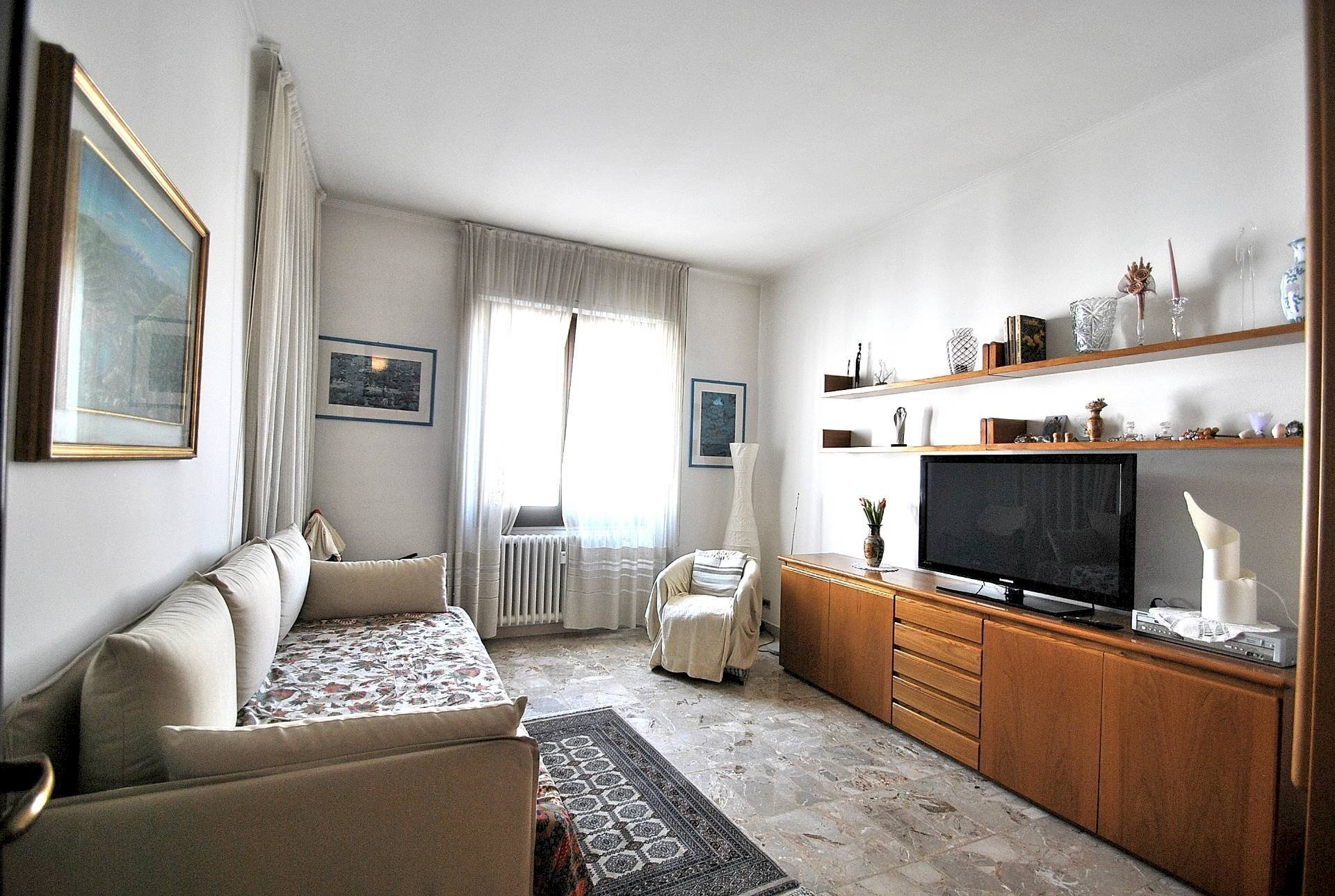 Foto 3 - Three-room apartment Via Villanova
 
4, Vimercate - photo 3