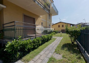Foto 5 - Quadrilocale Via Ballila
 
30, Romano di Lombardia - foto 5