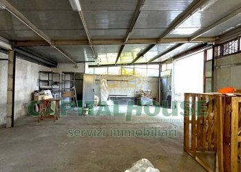 Foto 2 - Warehouse ZONA VARIANTE, San Prisco - photo 2