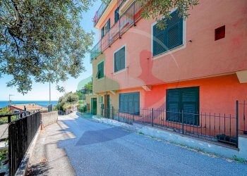 Foto 53 - Three-room apartment regione massabò
 
39, Alassio - photo 53