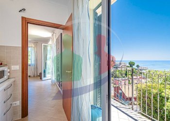 Foto 58 - Three-room apartment regione massabò
 
39, Alassio - photo 58