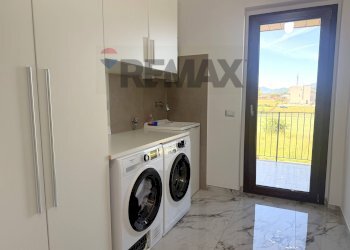 Lavanderia - Semi-detached house Via delle Confetture
 
8, Castel di Sangro - photo 16