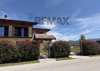 Casa all\'aperto - Semi-detached house Via delle Confetture
 
8, Castel di Sangro - photo 35
