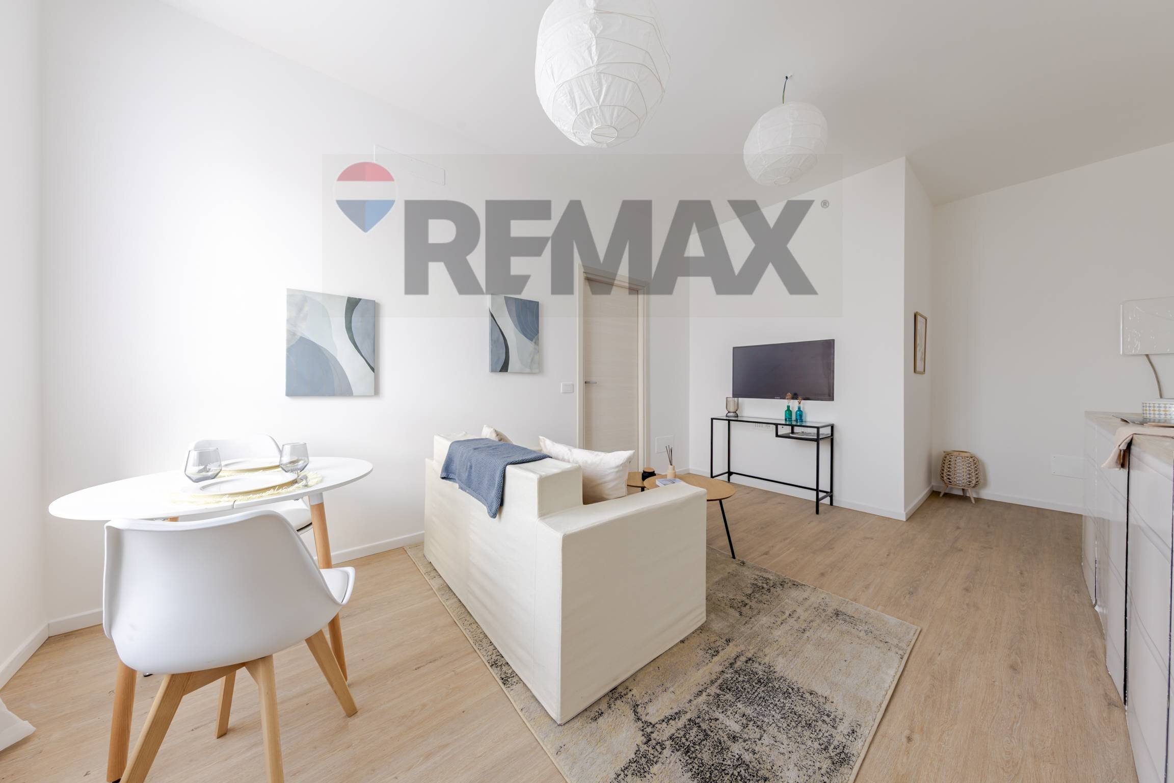 Sala da pranzo - Two-room apartment via civenna
 
1, Milano - photo 3