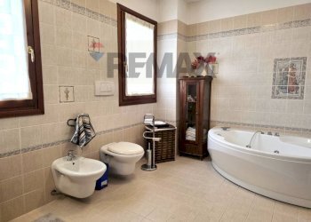 Bagno - Casa indipendente Via Rino Colladel
8, San Pietro di Feletto - foto 26