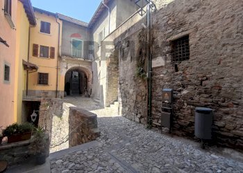 Edificio all\'aperto - Casa semi indipendente via canova
 
30, Brienno - foto 7