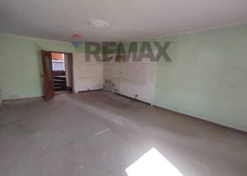 Stanza vuota - Casa semi indipendente via canova
 
30, Brienno - foto 11