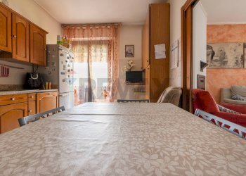 Cucina - Four-room apartment Via XX Settembre
 
62, Cardano al Campo - photo 11
