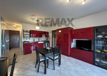 Sala da pranzo - Bilocale Via Caltanissetta
 
69, Aprilia - foto 5