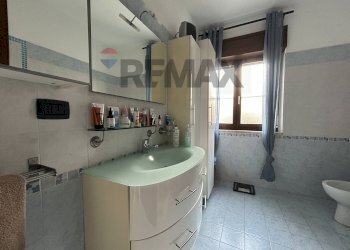 Bagno - Bilocale Via Caltanissetta
 
69, Aprilia - foto 13