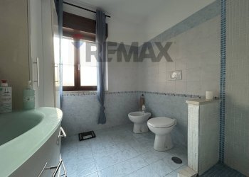 Bagno - Bilocale Via Caltanissetta
 
69, Aprilia - foto 14