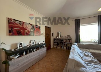 Soggiorno - Semi-detached house via retarola
 
99, Velletri - photo 15